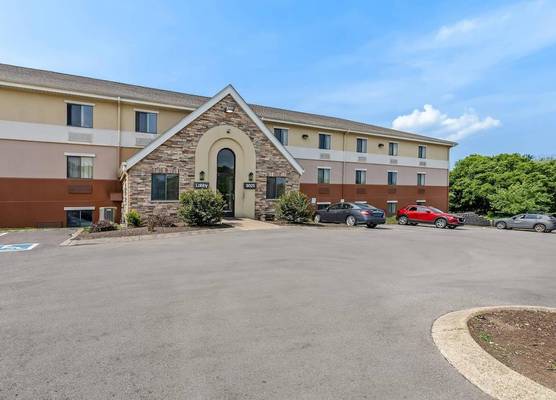 Suburban Studios Brentwood - Nashville 1