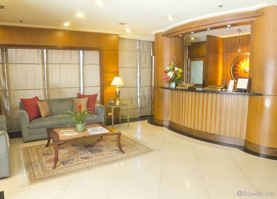 Herald Suites Solana 1