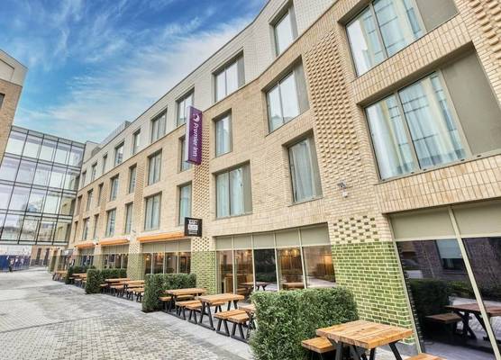 Premier Inn London Southwark - Southwark Station 1
