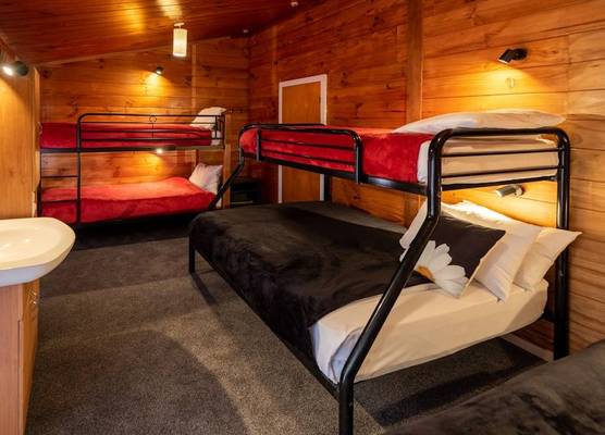 Skotel Alpine Resort 1