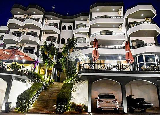 Privé City Hotel 1