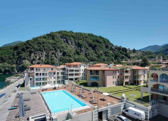 Golfo Gabella Lake Apartments 1