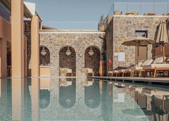 Volta Seaside Boutique Hotel 1