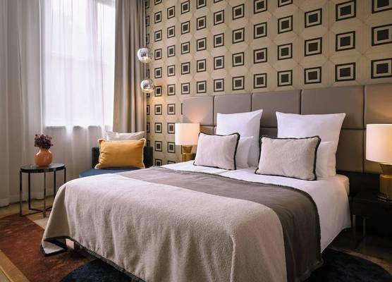The Posthouse Berlin Potsdamer Platz – Leonardo Limited Edition 1