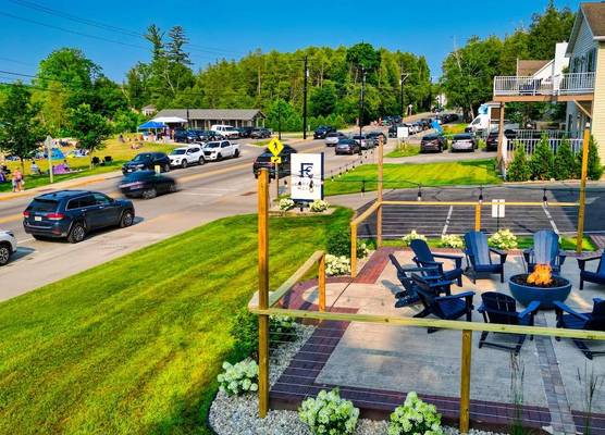 Fresh Coast Motel 1