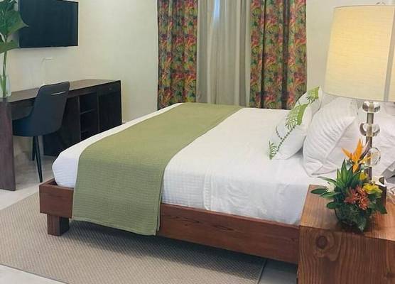 Halibut Hotel 1