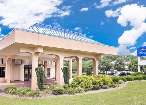 Baymont by Wyndham Greenville 1