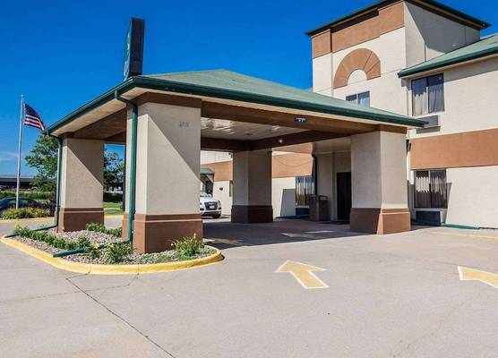 Quality Inn & Suites Altoona - Des Moines 1