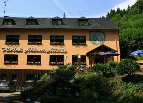 Waldhotel Albachmühle 1
