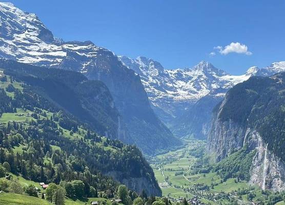 Hotel Bellevue - Traditional Swiss Hideaway 1
