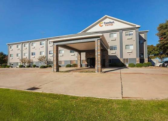 Comfort Suites Lewisville - Dallas 1