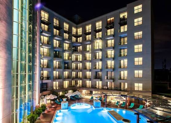 Army Hotel 1