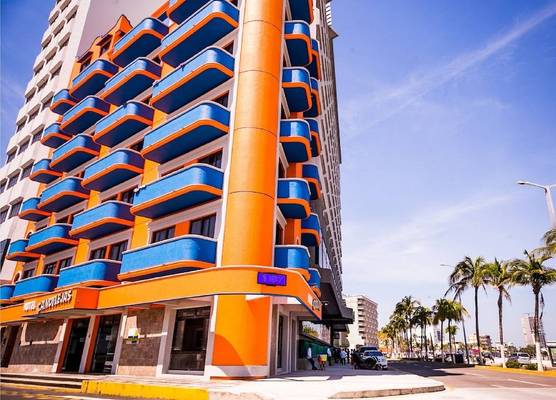 Hotel Candilejas Playa 1