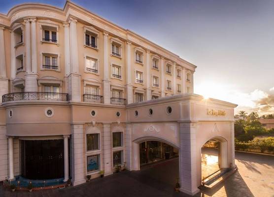 Hotel Le Royal Park - Puducherry 1