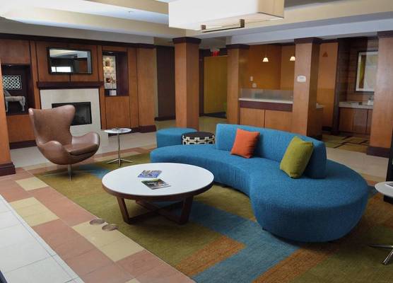 Fairfield Inn & Suites Effingham 1