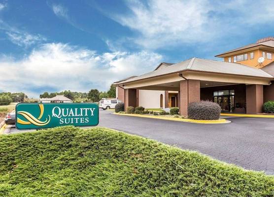 Quality Suites Hickory South 1