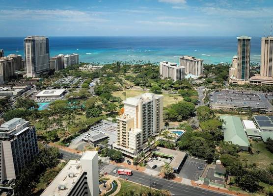 Luana Waikiki Hotel 1