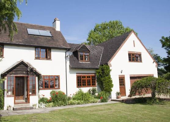 Larkrise Cottage Bed And Breakfast 1