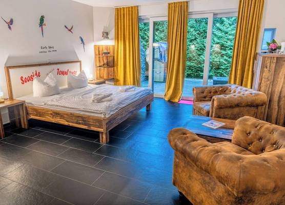 Seaside-Townhouse 1