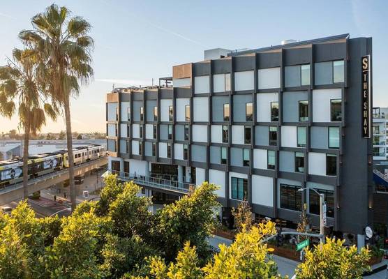 The Shay, a Destination by Hyatt 1