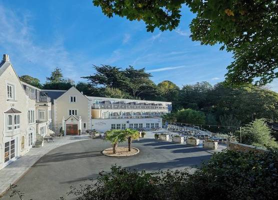 Fermain Valley Hotel 1