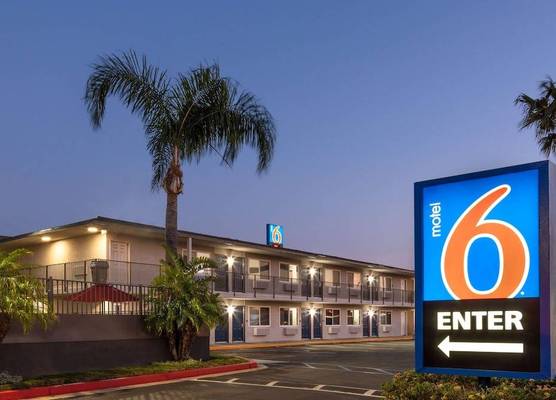 Motel 6-Fontana, CA 1