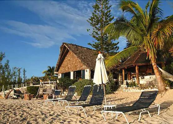 Fernandez Bay Village 1