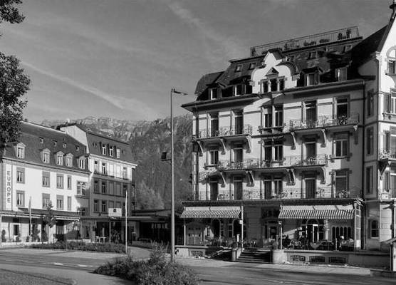 Carlton-Europe Vintage Adults Hotel 1