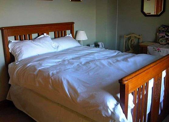Bay Cottage Bed & Breakfast 1
