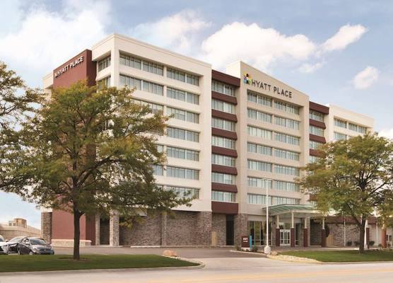 Hyatt Place Chicago O'Hare Airport 1