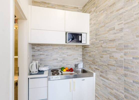 Miracle Apartments 1