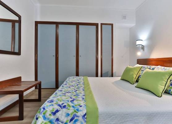 Hotel Arangues 1