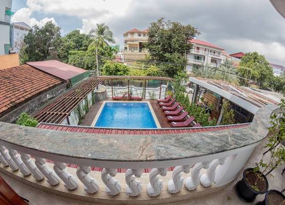 Poolside Villa 1
