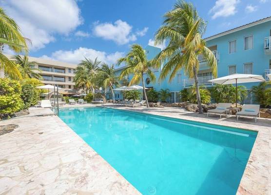 Dolphin Suites & Wellness Curacao 1