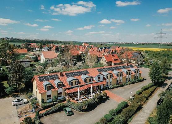 Landhotel Dresden 1