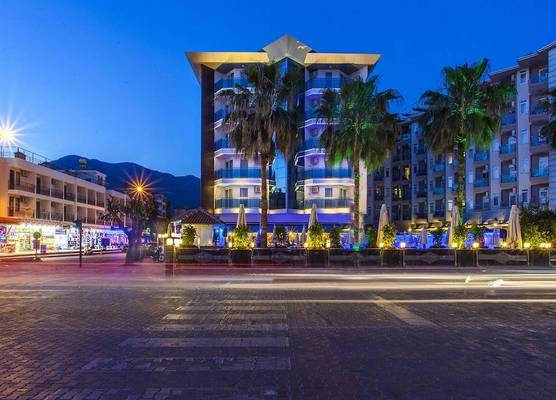 Parador Beach Hotel All Inclusive 1