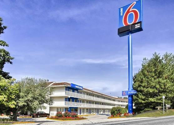 Motel 6-New Cumberland, PA - Harrisburg - Hershey South 1