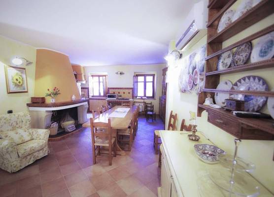 -- DeAjala B&B de Charme by Le Dimore del Borgo -- Antica e affascinante dimora nel cuore di Laconi - Colazione dei Centenari - Degustazioni - Natura Storia Spiritualità e tradizioni della Sardegna in 1