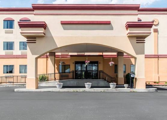Econo Lodge Carlisle 1