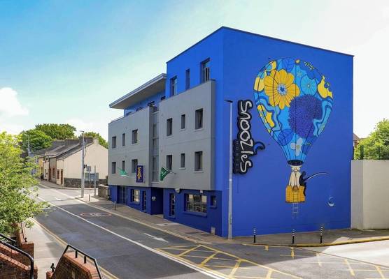 Snoozles Galway City Centre 1