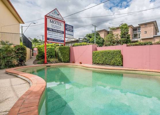 Albion Manor Motel 1