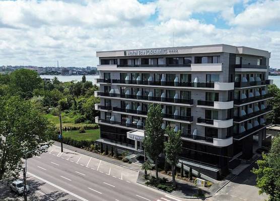 Panoramic Mamaia Hotel 1