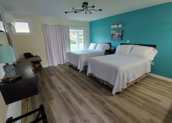 Boiling Spring Lakes Motel 1