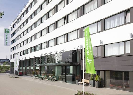 Holiday Inn MUNICH - LEUCHTENBERGRING by IHG 1