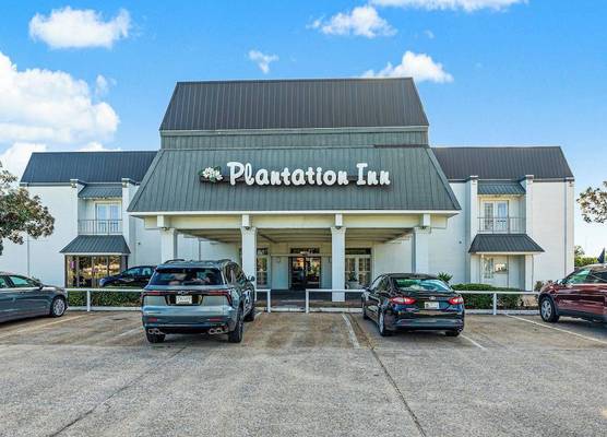 Plantation Inn 1