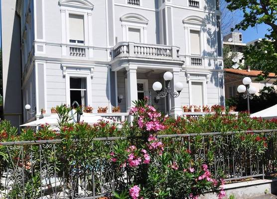 Esedra Hotel 1