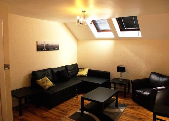 Niddry Street Apartments Edinburgh 1