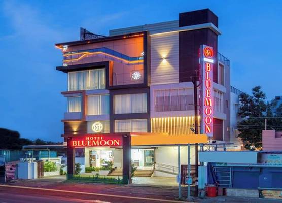 HOTEL BLUEMOON 1