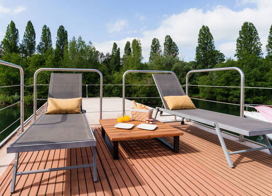 Royale Escale Torcy 1