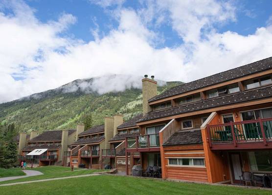 Panorama Vacation Retreat at Horsethief Lodge 1